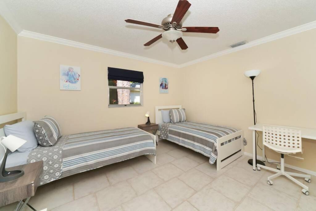 Pet-Friendly, King Bed, Close To Siesta Beach, Restaurants, Shopping Villa Sarasota Exterior foto